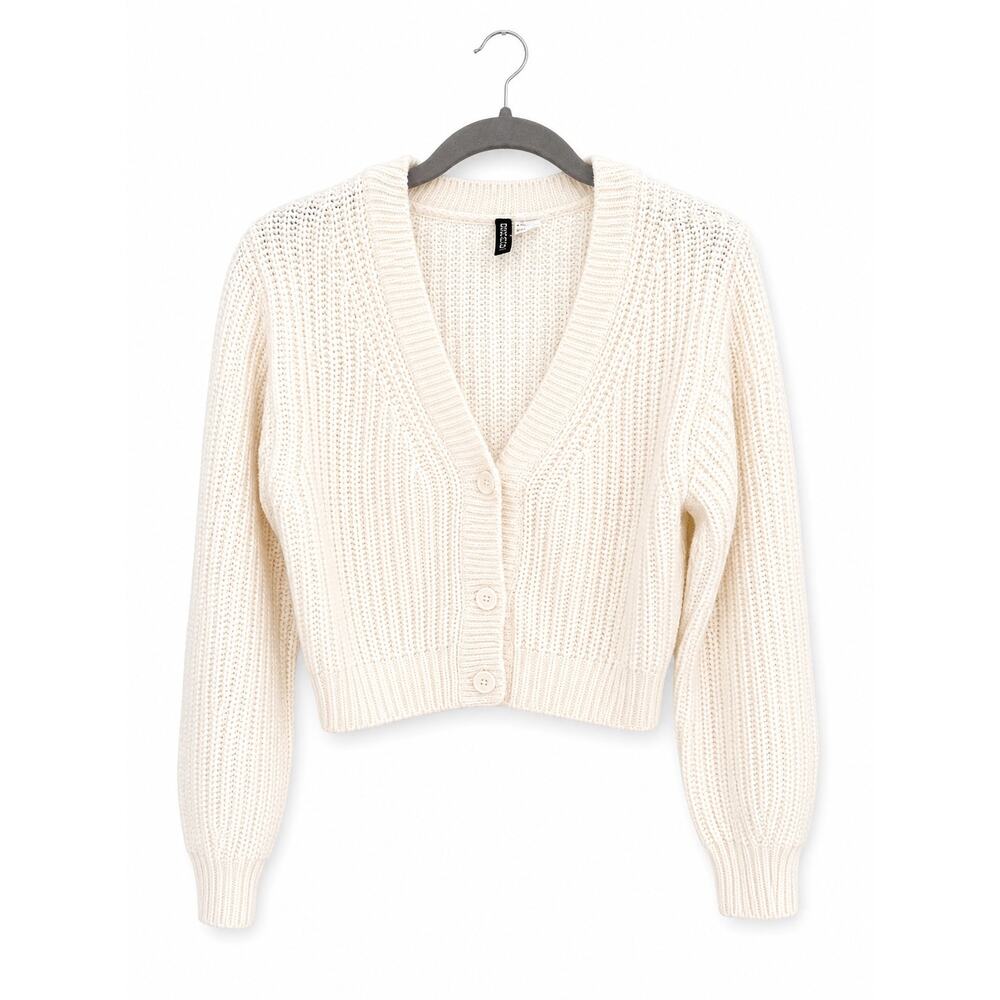 H&M Women’s Cream Cropped Cardigan Chunky Knit Button Front Sweater Cottagecore - Picture 2 of 8